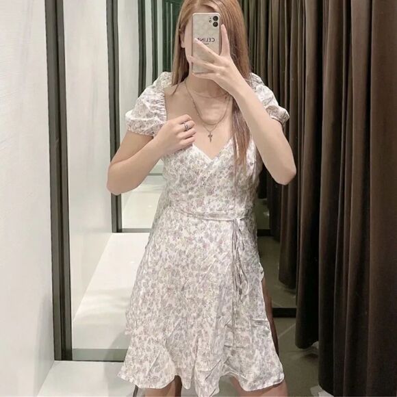 ZARA SATIN EFFECT PRINT DRESS - Picture 5 of 15